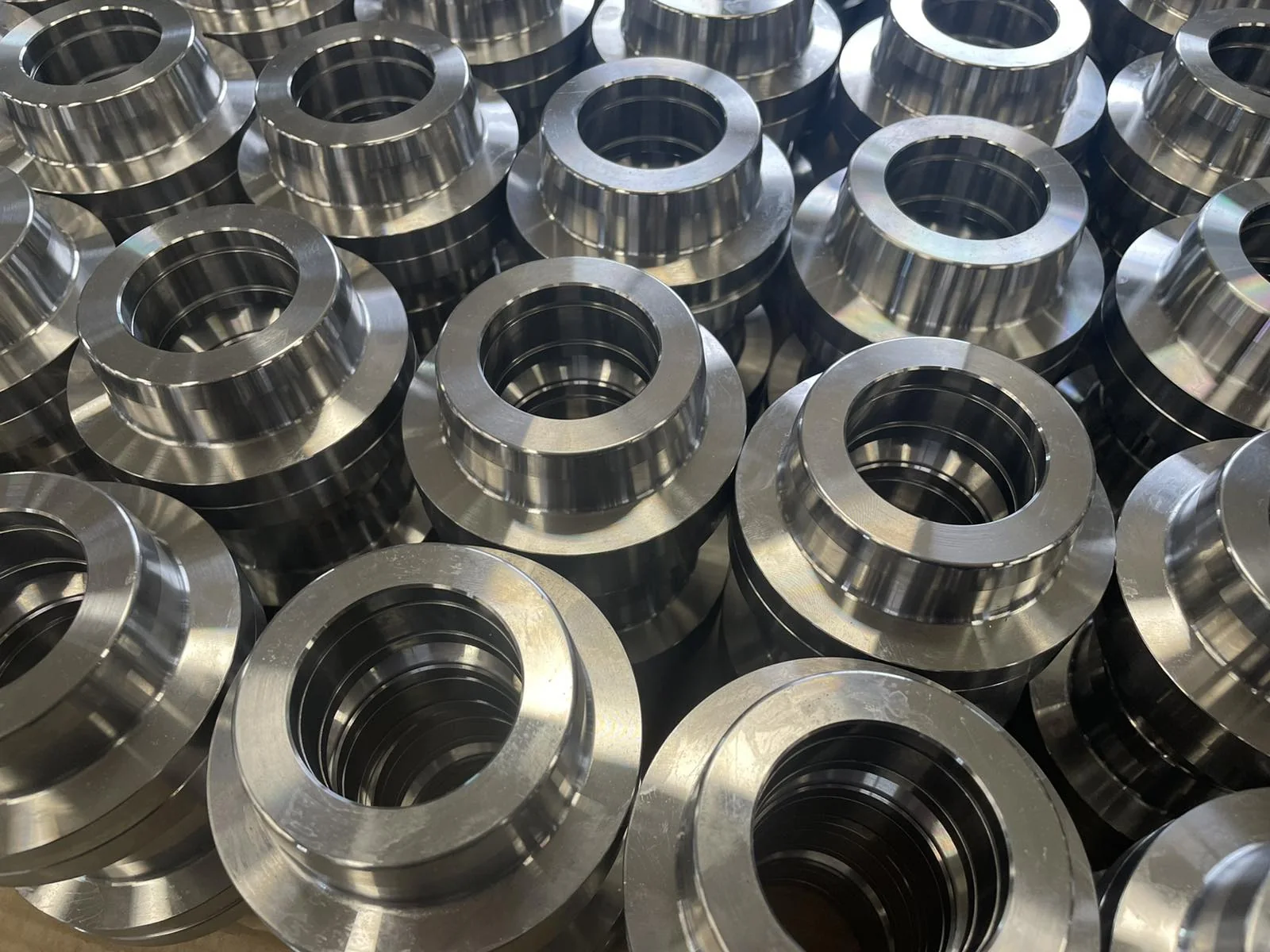 CNC-Fertigung und Metallbearbeitung bei Fox Energy