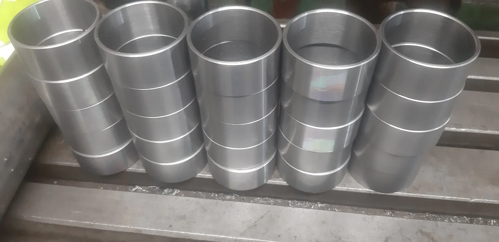 CNC-Fertigung und Metallbearbeitung bei Fox Energy
